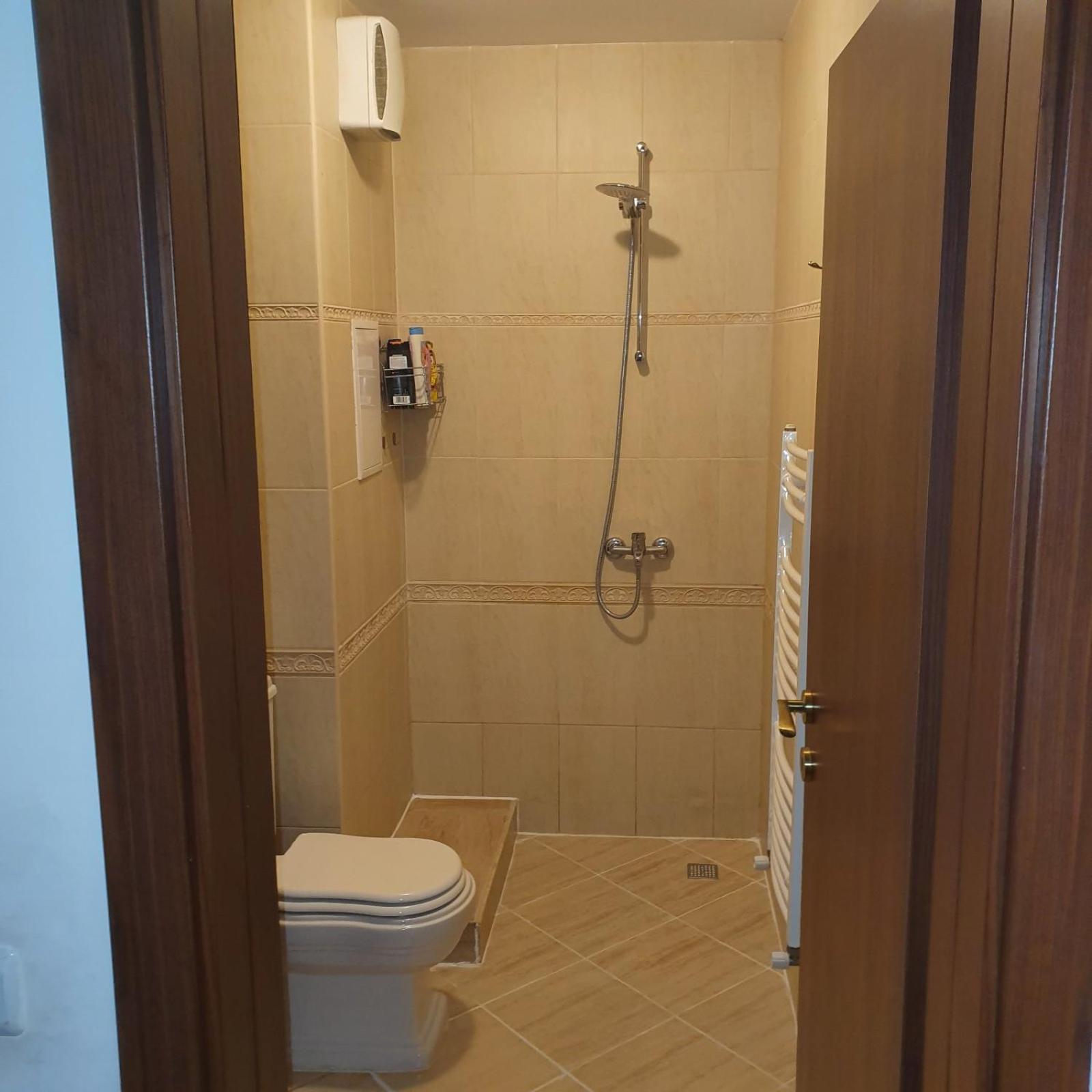 Студио Тони 1 Varna Oda fotoğraf